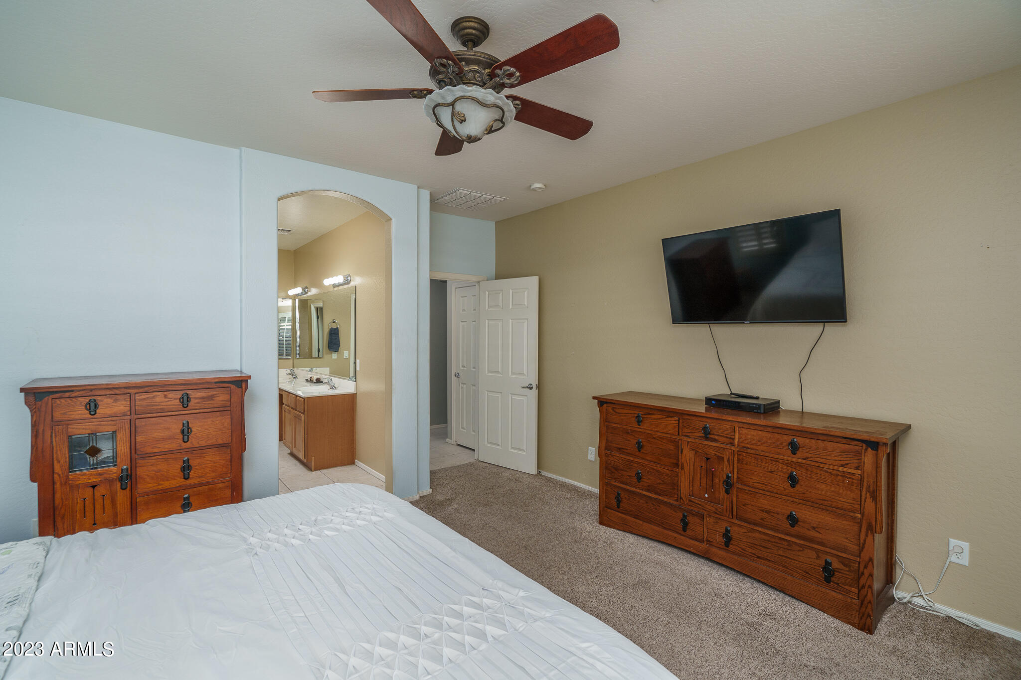 13820 West Redfield Road Surprise, AZ 85379 - Photo 13 of 32 13) MASTER