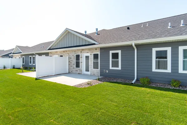 $419,900 | 1635 Red Clover Street, Holmen, WI 54636