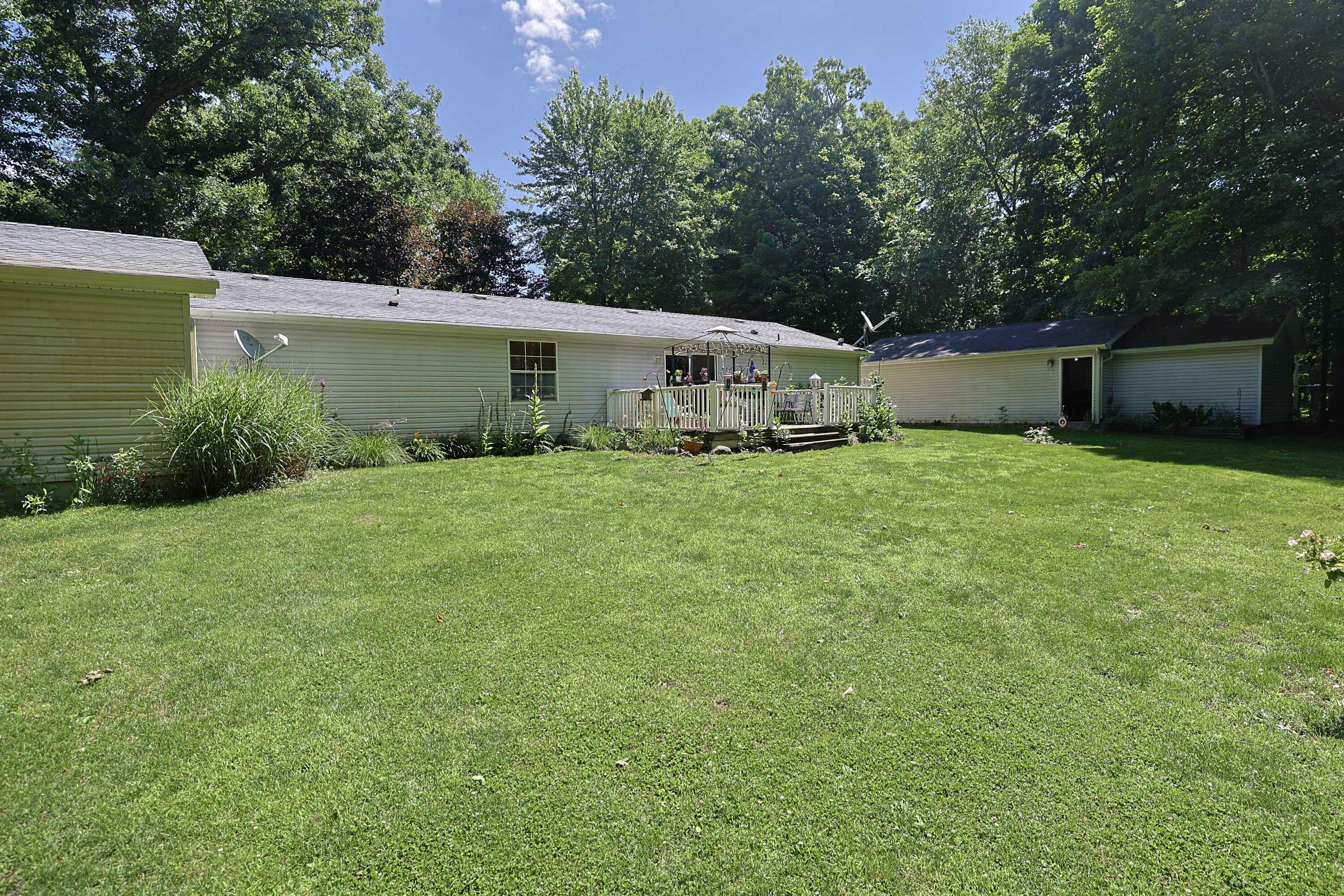 2940 Beebe Road Niles, MI 49120 - Photo 27 of 29 Back