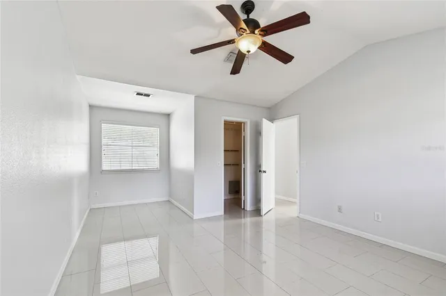 $2,300 | 13022 Arborview Place, Tampa, FL 33618
