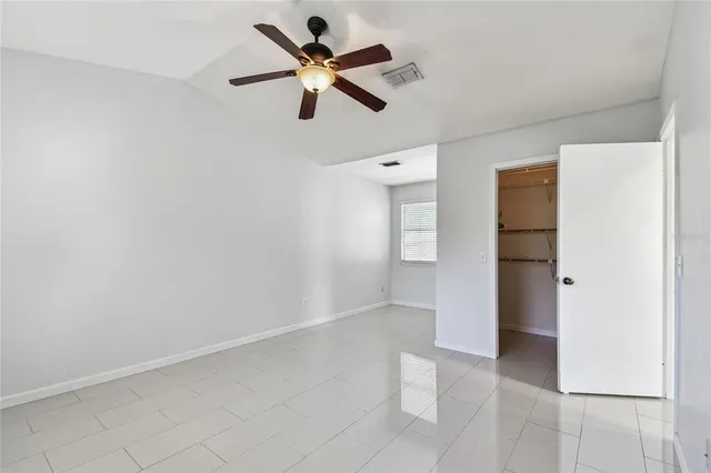 $2,300 | 13022 Arborview Place, Tampa, FL 33618