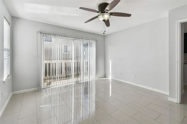 $2,300 | 13022 Arborview Place, Tampa, FL 33618