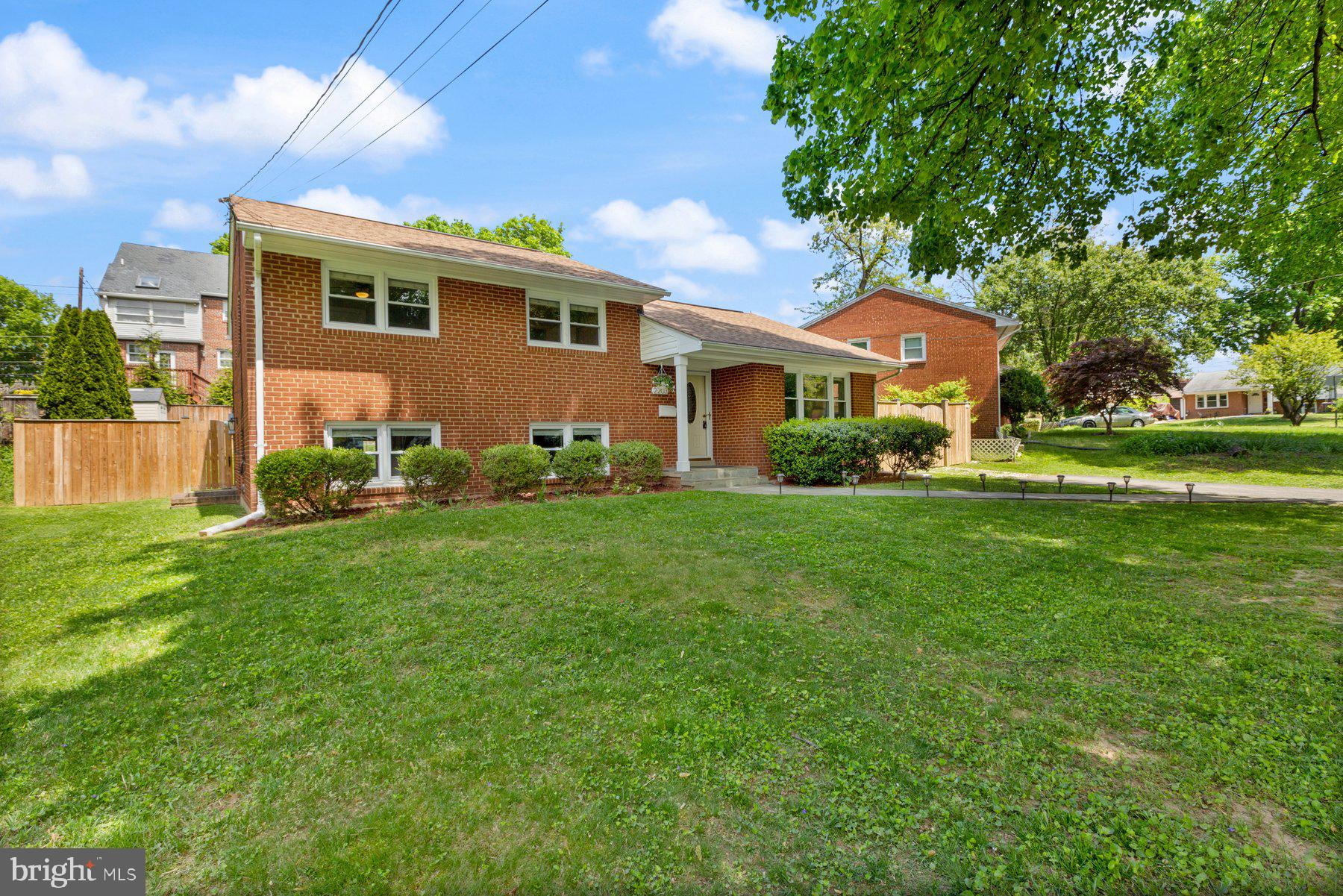 2203 Ellis Street Silver Spring, MD 20910 - Photo 2 of 32