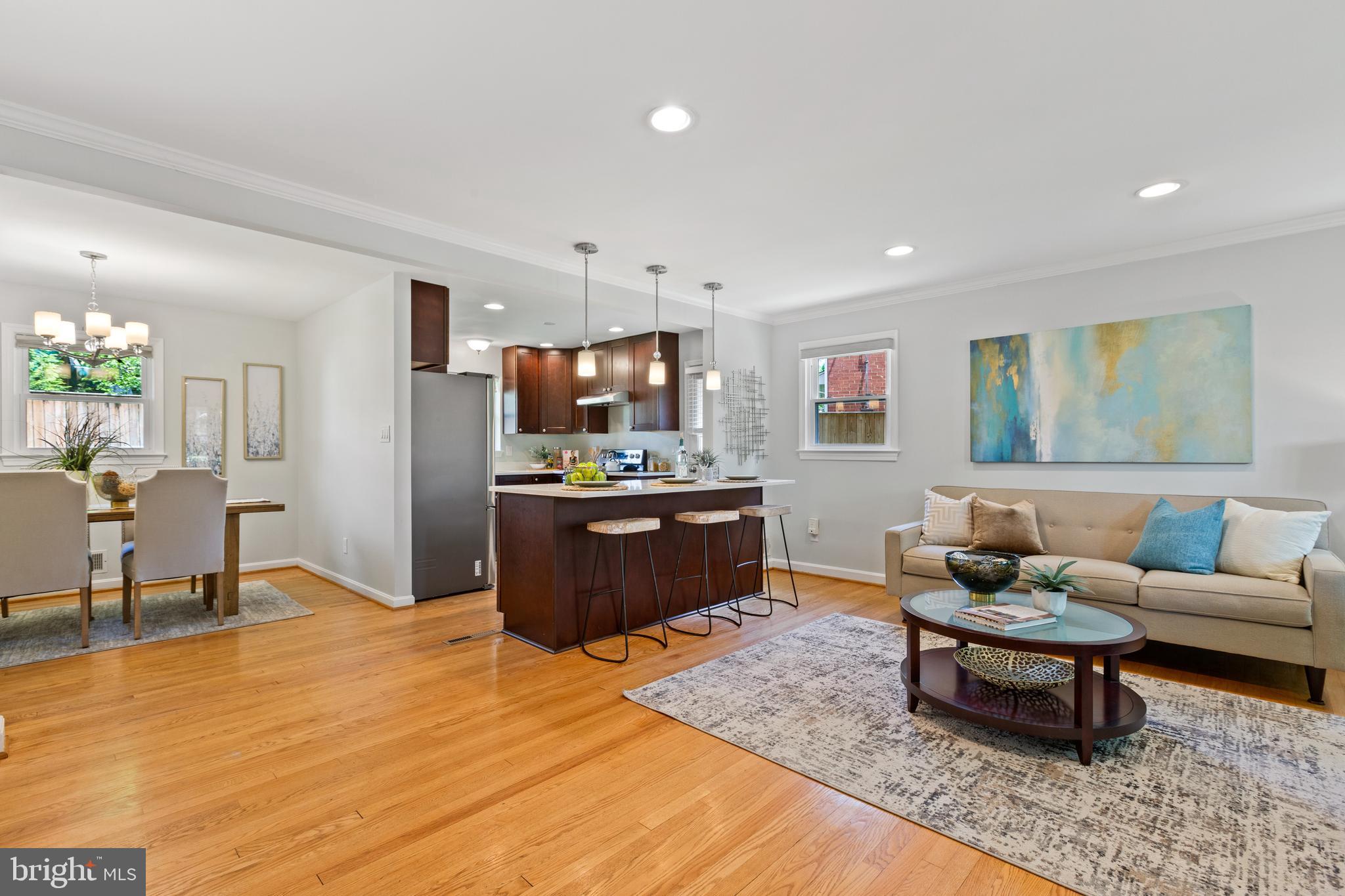 2203 Ellis Street Silver Spring, MD 20910 - Photo 5 of 32