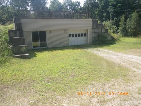 937 Millville Road Uxbridge, MA 01569 - Photo 1 of 13 Gallery Image 1