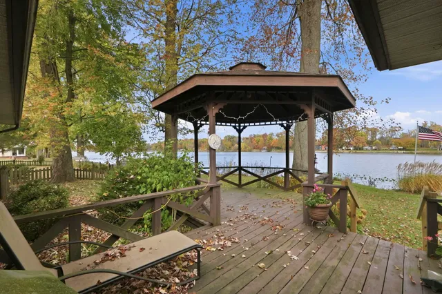 $254,900 | 980 Ln 201b Ball Lake, Hamilton, IN 46742