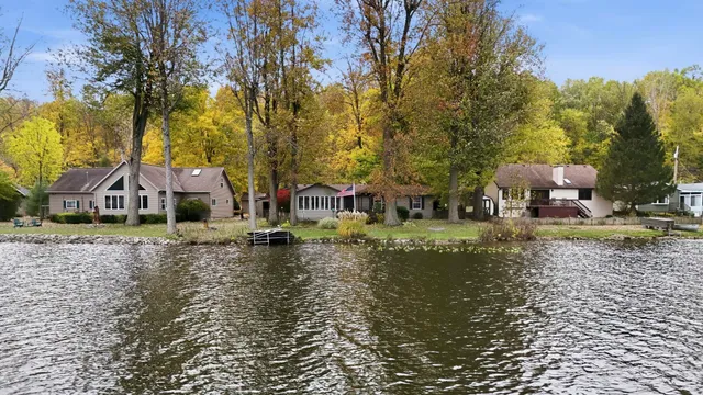 $254,900 | 980 Ln 201b Ball Lake, Hamilton, IN 46742