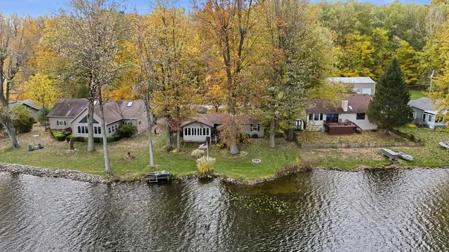 $254,900 | 980 Ln 201b Ball Lake, Hamilton, IN 46742