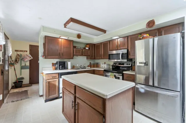 $254,900 | 980 Ln 201b Ball Lake, Hamilton, IN 46742