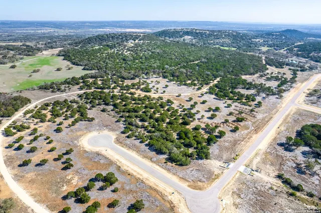 $395,000 | 665-699 Cool Creek Rd Camp, Kerrville, TX 78028
