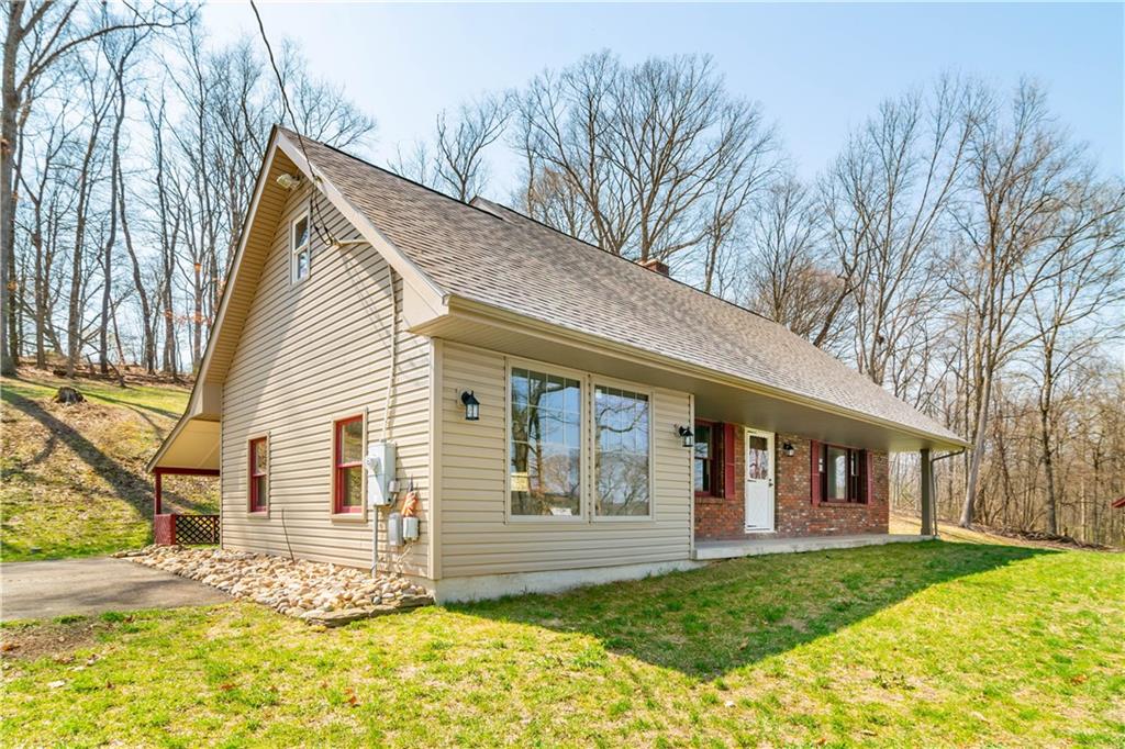 282 Sugar Run Road Eighty Four, PA 15330 - Photo 1 of 25