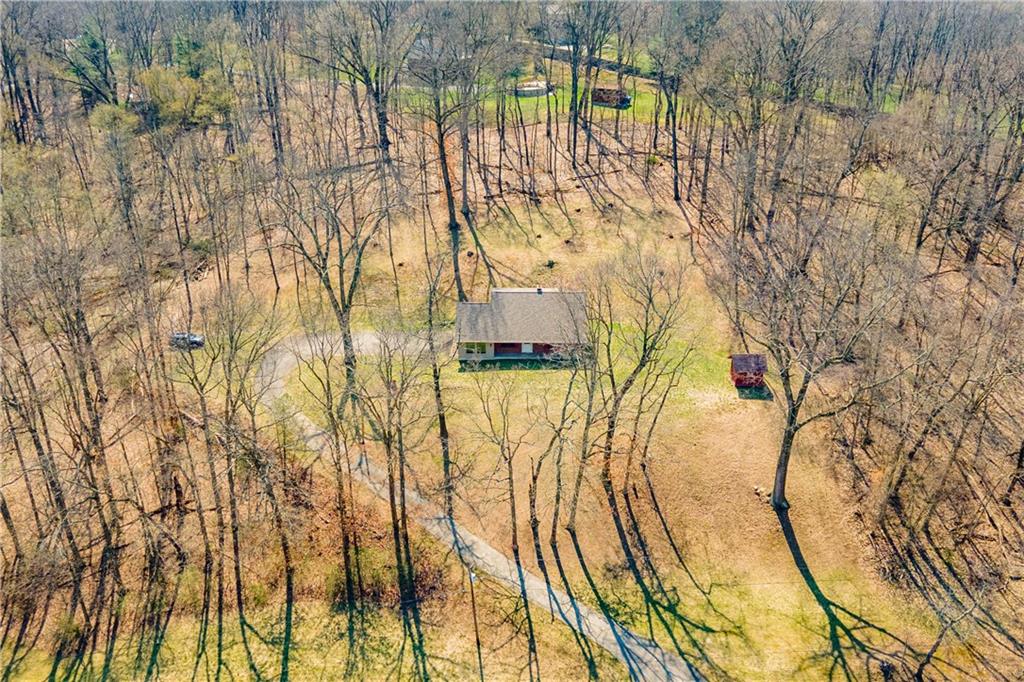282 Sugar Run Road Eighty Four, PA 15330 - Photo 2 of 25