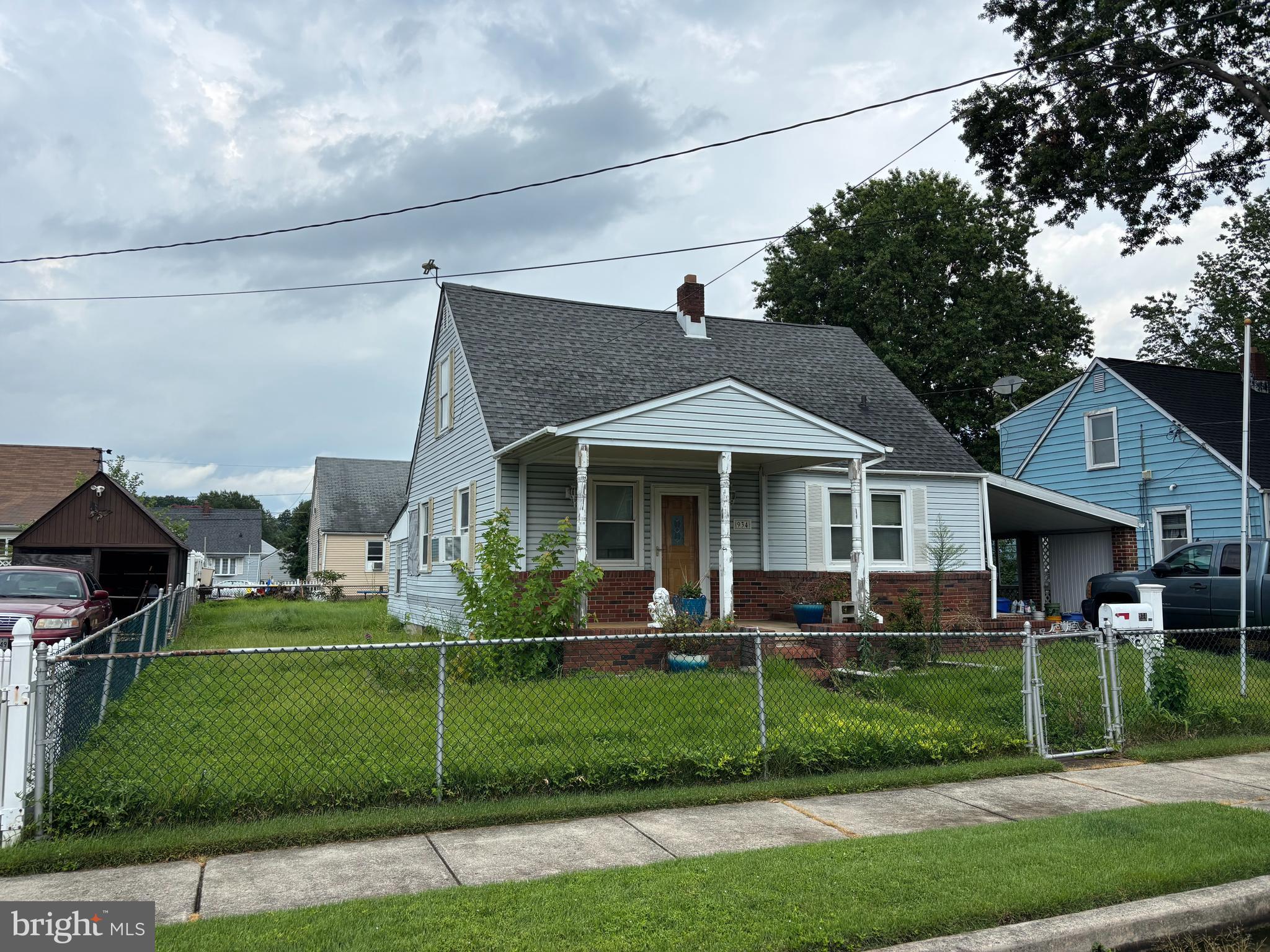 934 Kinwat Avenue Baltimore, MD 21221 - Photo 2 of 8