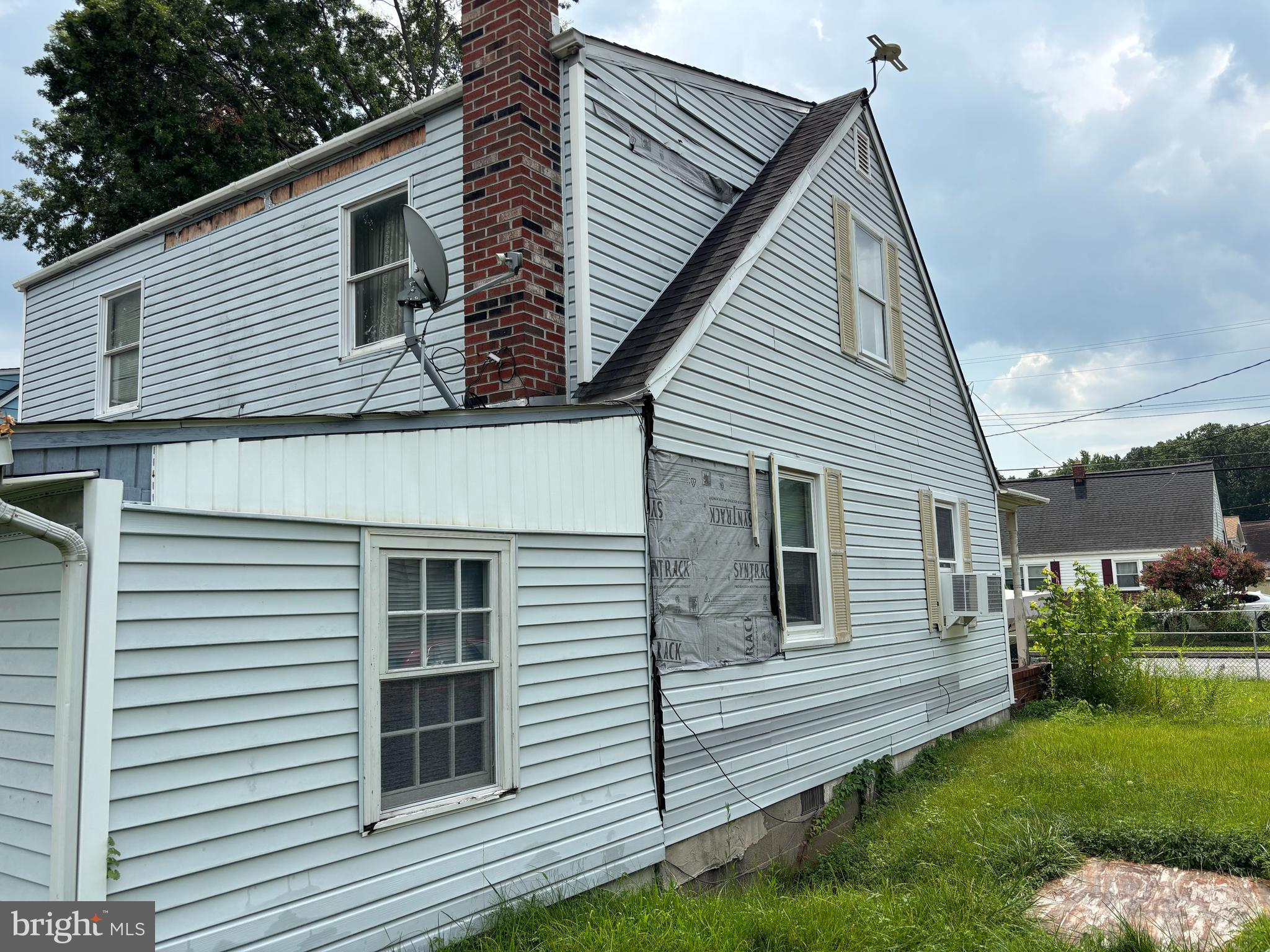 934 Kinwat Avenue Baltimore, MD 21221 - Photo 5 of 8