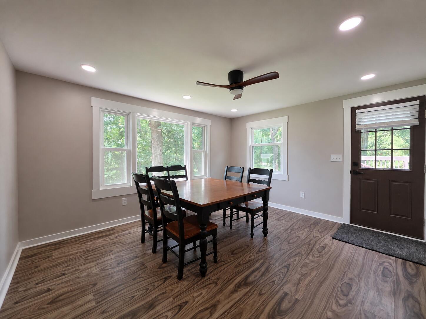 233 Masons Knob Road Boones Mill, VA 24065 - Photo 12 of 41 Diningroom 1