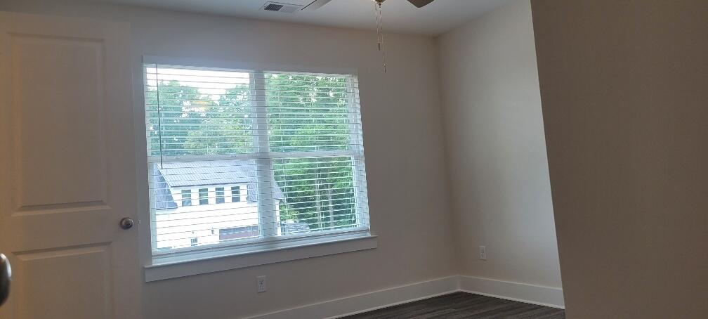 7474 Igou Gap Road Chattanooga, TN 37421 - Photo 23 of 35 Bedroom 2