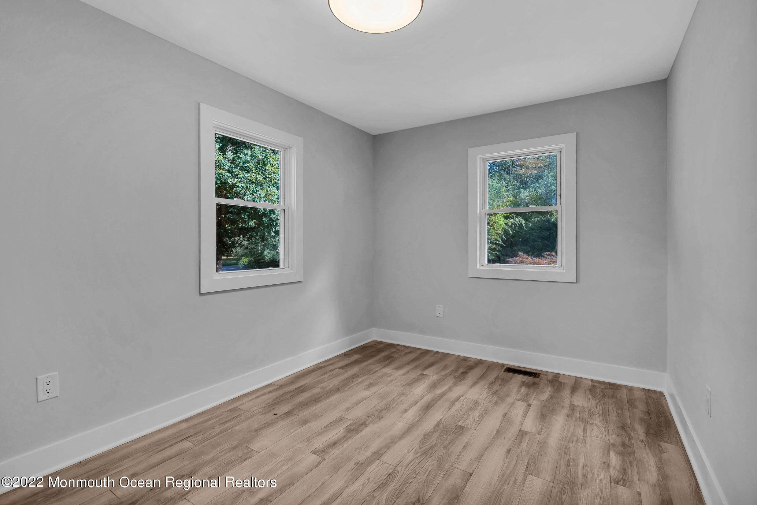 1391 Toms River Road Jackson, NJ 08527 - Photo 26 of 58 5 (20)