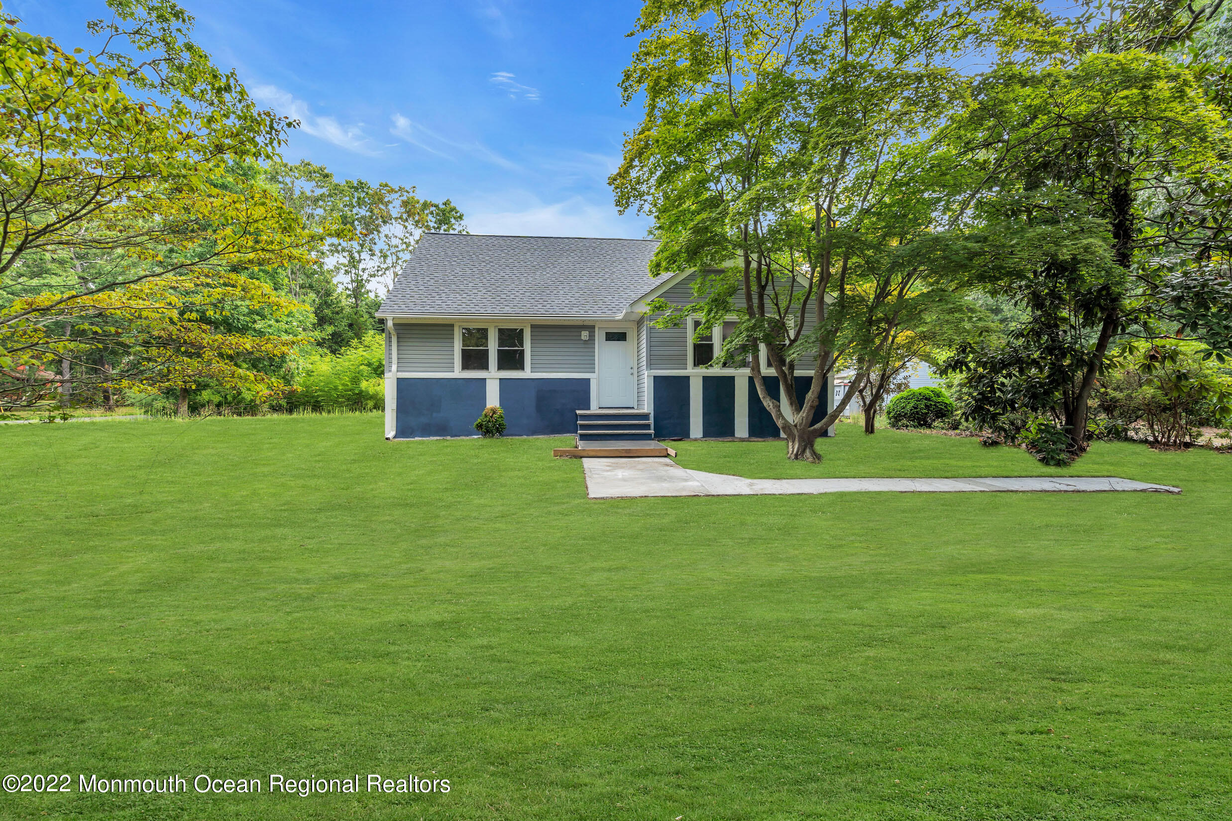 1391 Toms River Road Jackson, NJ 08527 - Photo 4 of 58 1 (4)