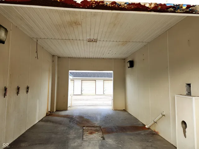 $129,900 | 6260 West Kilgore Avenue, Yorktown, IN 47304