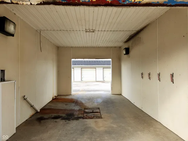 $129,900 | 6260 West Kilgore Avenue, Yorktown, IN 47304