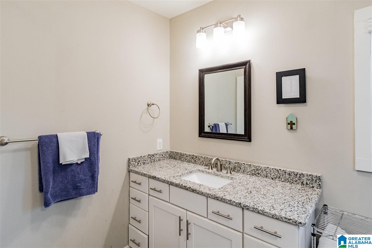 577 60th Street South Birmingham, AL 35212 - Photo 15 of 30