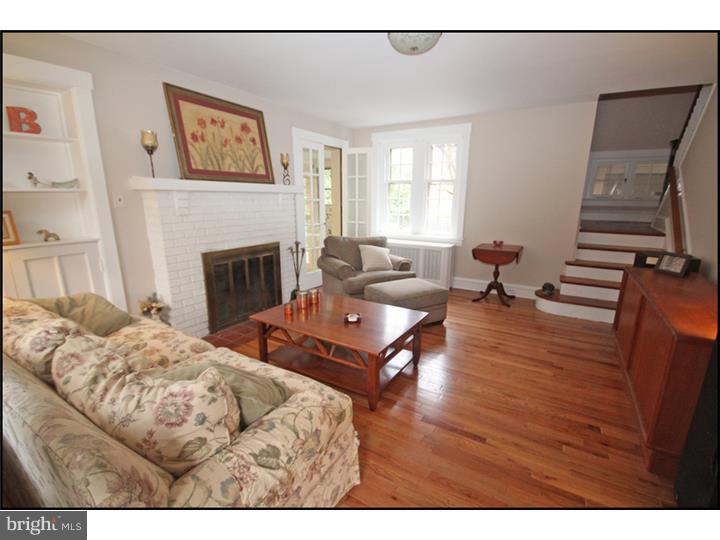 104 Biddle Road Paoli, PA 19301 - Photo 2 of 15 Living Room