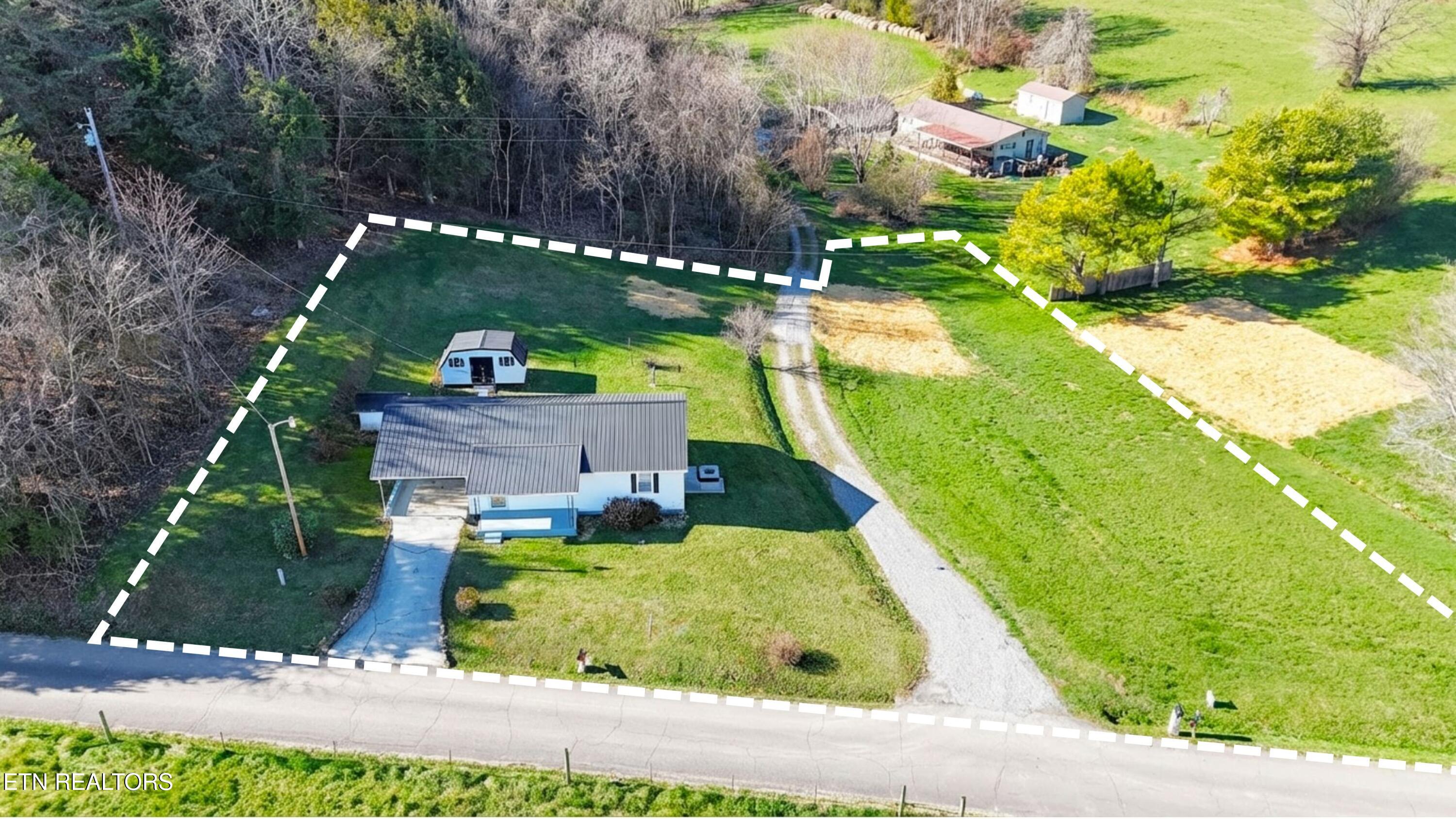 1585 Hill Road Newport, TN 37821 - Photo 5 of 25 AERIAL 1586 HILL ROAD W LOT LINES