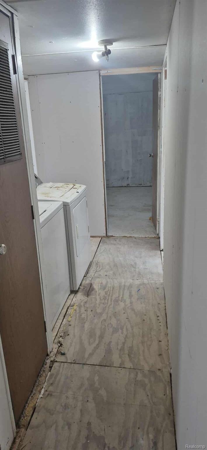 6935 Sanilac Road Marlette, MI 48453 - Photo 10 of 23 Washroom featuring washer and dryer