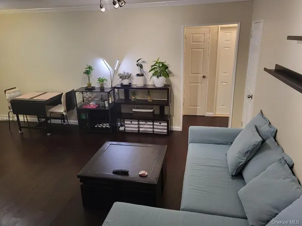 $288,000 | 17-52 166th Street, Unit 4193 | Clearview