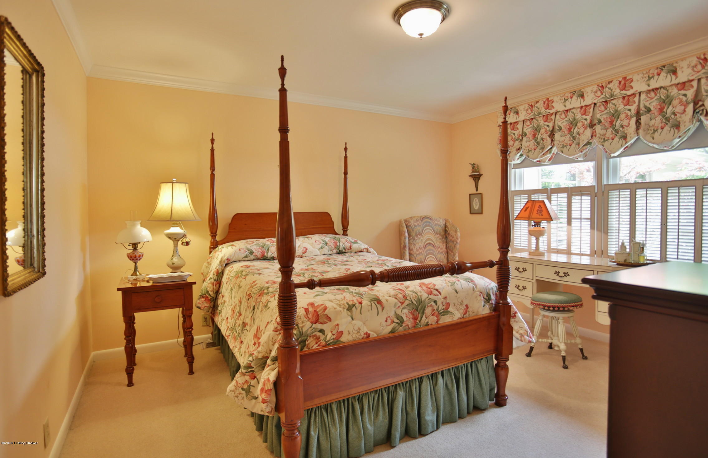 3106 Dundee Road Louisville, KY 40205 - Photo 9 of 19 13