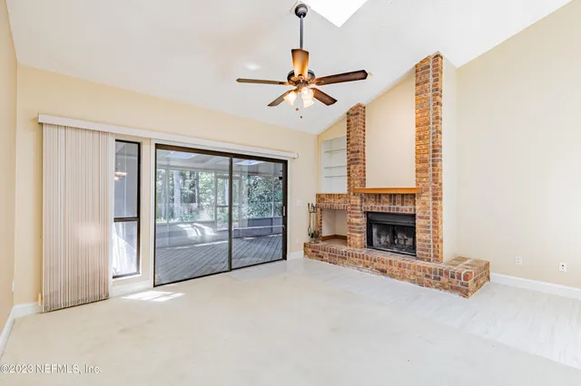 $1,800 | 536 Pine Forest Trail, Orange Park, FL 32073