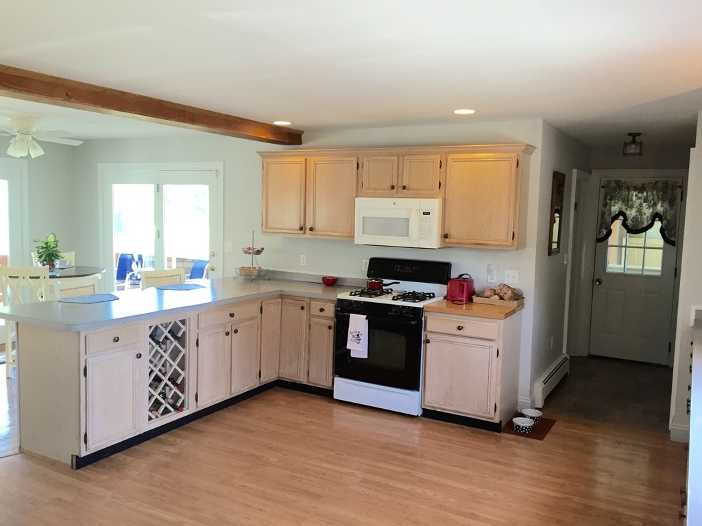 116 Stockbridge Road Scituate, MA 02066 - Photo 3 of 30 Gallery Image 3