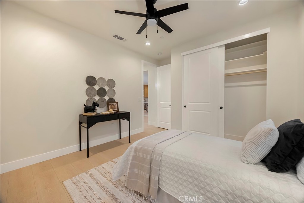 1560 Elliott Road Paradise, CA 95969 - Photo 23 of 50 a bedroom with a bed and a dresser