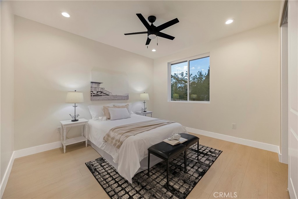 1560 Elliott Road Paradise, CA 95969 - Photo 26 of 50 a bedroom with a bed and window