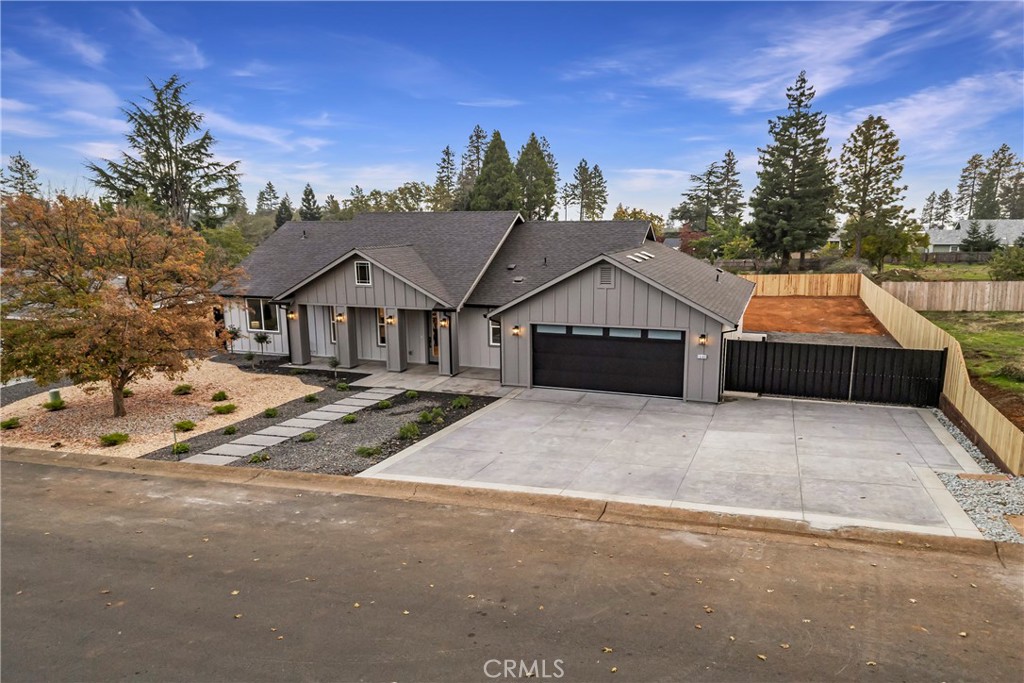 1560 Elliott Road Paradise, CA 95969 - Photo 43 of 50 a front view of a house with a yard