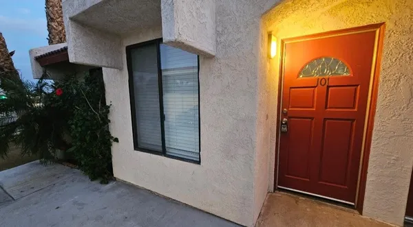 $1,500 | 43965 Towne Street, Unit 101, Indio, CA 92201