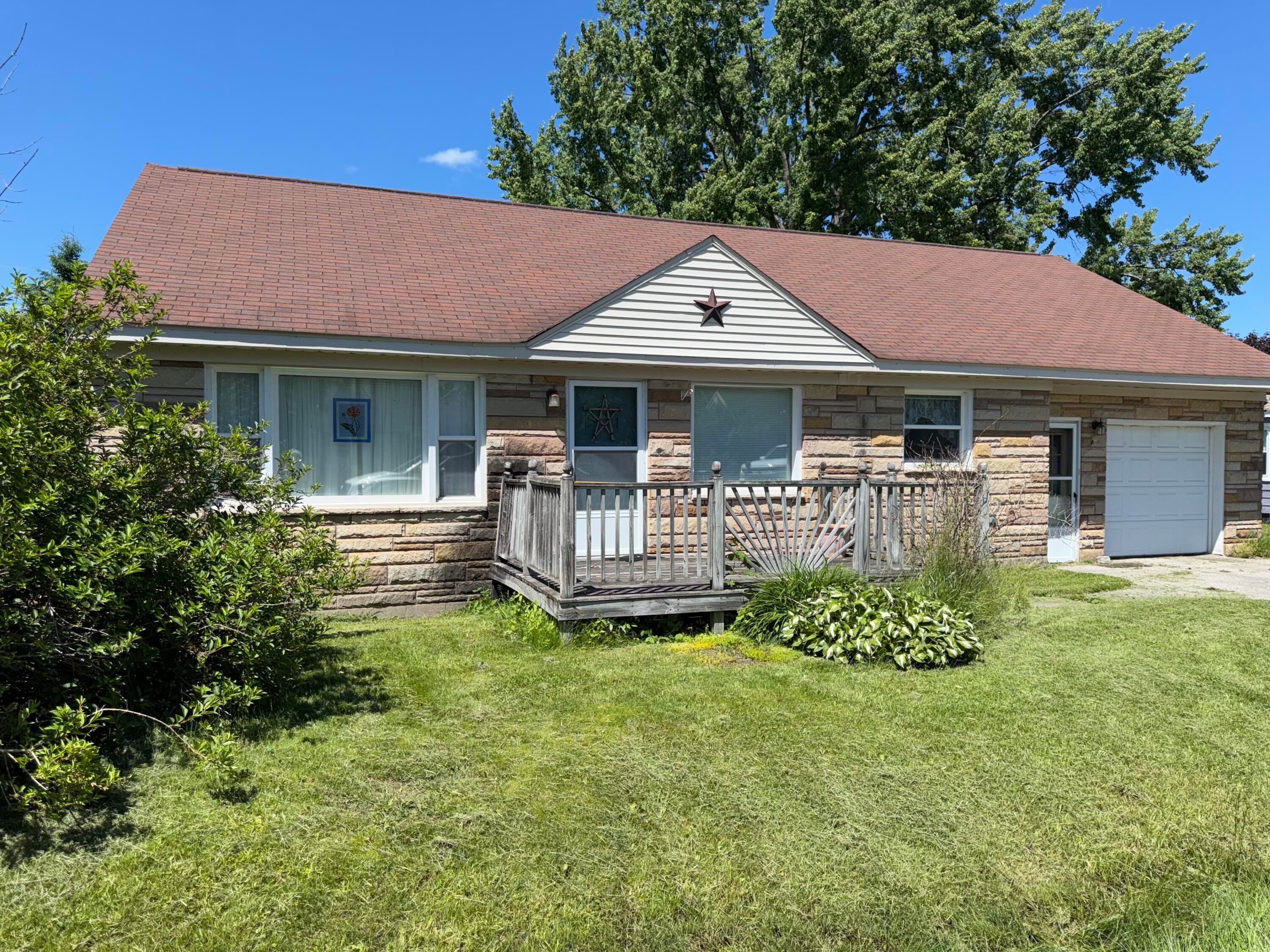 1060 Pine Road Alpena, MI 49707 - Photo 1 of 19 Gallery Image 1