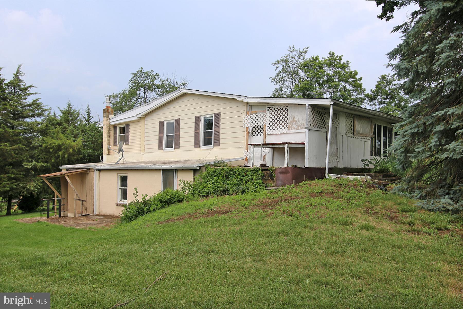 66 Heidel Road Robesonia, PA 19551 - Photo 8 of 46 Gallery Image 8