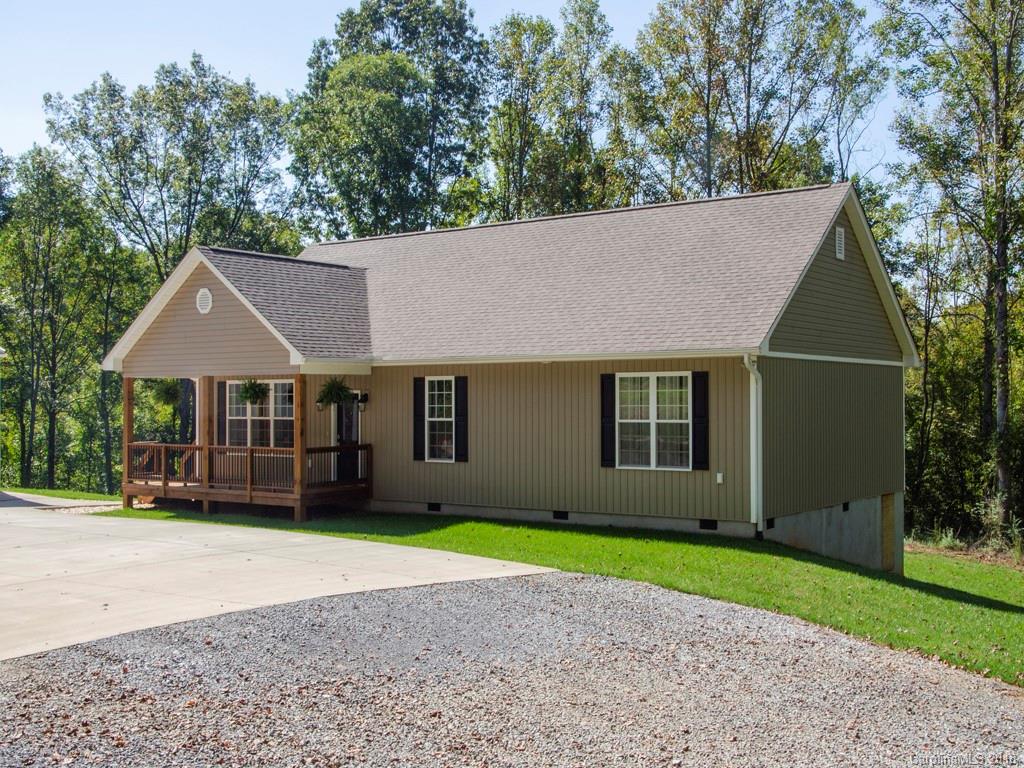 372 Richards Ridge Canton, NC 28716 - Photo 1 of 22