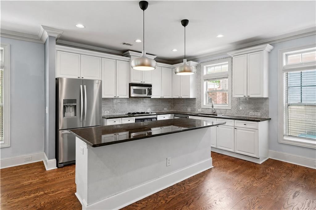 4989 Rosalie Road Alpharetta, GA 30022 - Photo 13 of 24