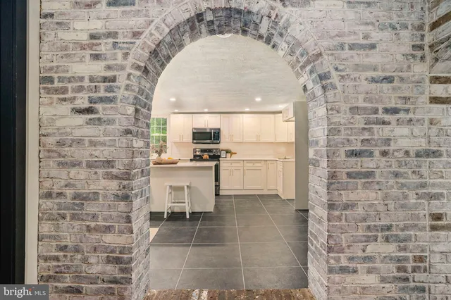 $520,000 | 1237 West King Road, Malvern, PA 19355