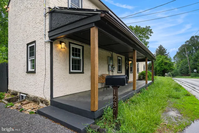 $520,000 | 1237 West King Road, Malvern, PA 19355