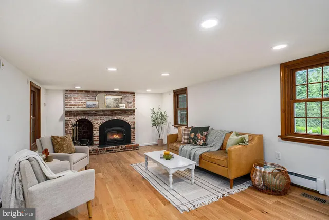 $520,000 | 1237 West King Road, Malvern, PA 19355