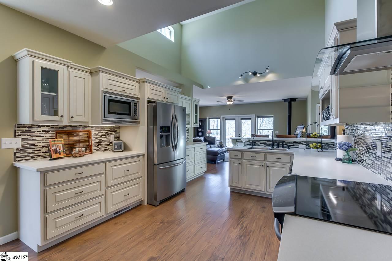 400 Holland Road Simpsonville, SC 29681 - Photo 13 of 36 Gallery Image 13