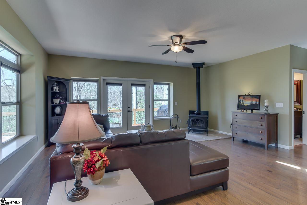 400 Holland Road Simpsonville, SC 29681 - Photo 8 of 36 Gallery Image 8