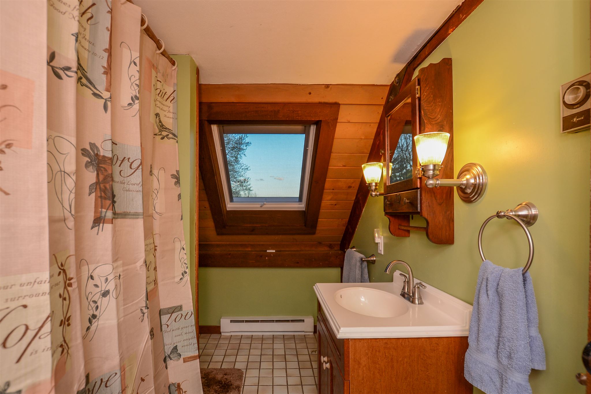 124 South Road Kensington, NH 03833 - Photo 27 of 40