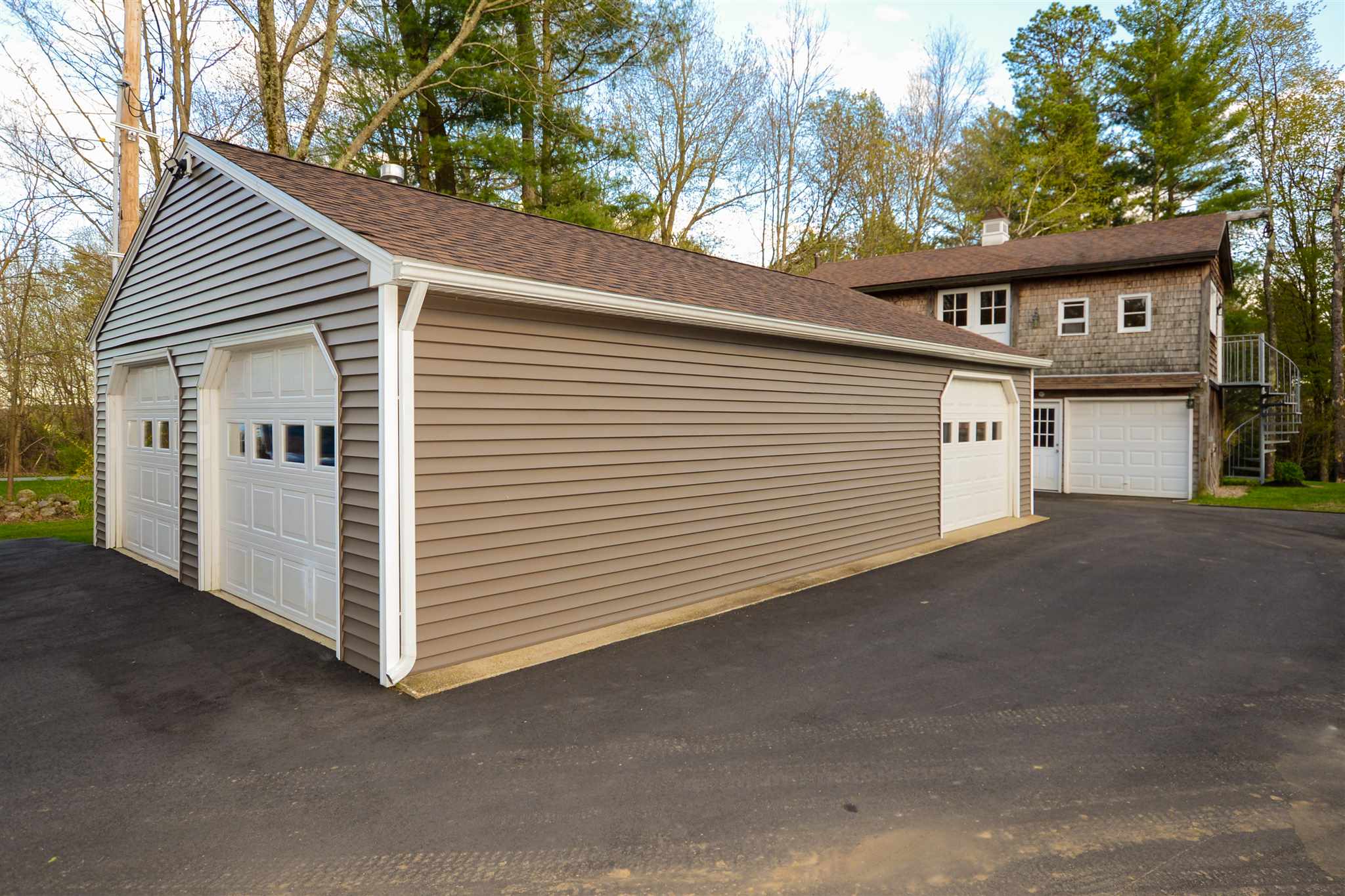 124 South Road Kensington, NH 03833 - Photo 4 of 40