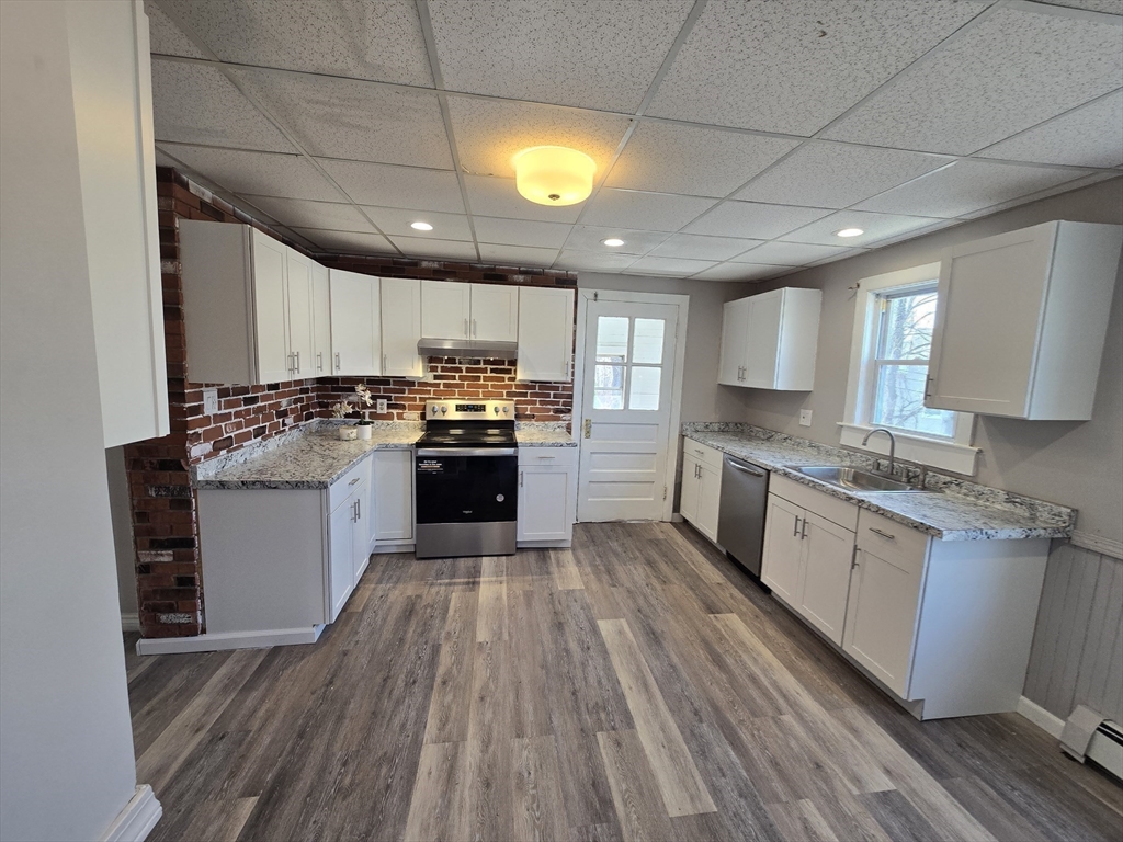 618 Mill Street Worcester, MA 01602 - Photo 16 of 42