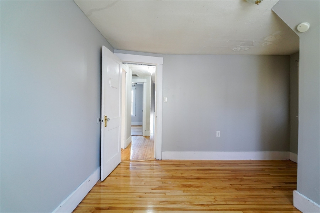 618 Mill Street Worcester, MA 01602 - Photo 29 of 42