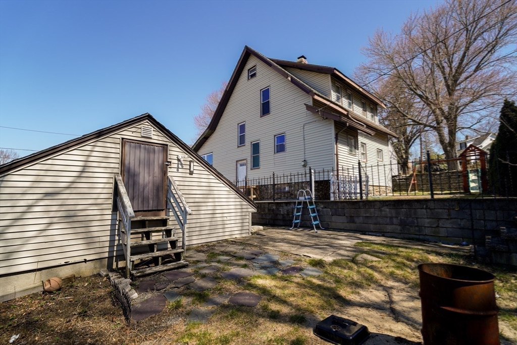 618 Mill Street Worcester, MA 01602 - Photo 39 of 42